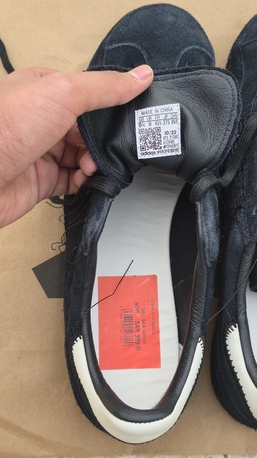 Jeddah, Clothing & Accessories, SAR 750,  Adidas Y-3 Yohji Yamamoto Gazelle Fz6405 Black