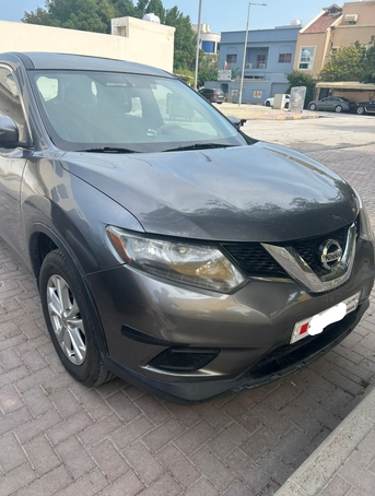 Manama, Vehicles, Cars & Trucks , BHD 2500,  Nissan X-Trail,  2015,  Automatic,  135000 KM,  Nissan Xtrail  Urgent Sale