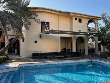 Jidhafs, Villas, BHD 260,  1st Floor Of The Villa For Rent