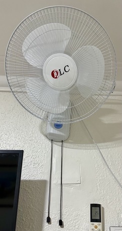 Al Sulaymaniyyah, Household Items, SAR 150,  Household Items - Wall Fan, Lamp,Slothe Stnad, Side Table, Vacuum Cleaner