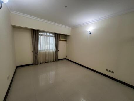 Adliya, Apartments/Houses, BHD 7500/month,  3 BR,  FULL RESIDENTIAL BUILDING FOR RENT IN ADLIYA | 20 FLATS |