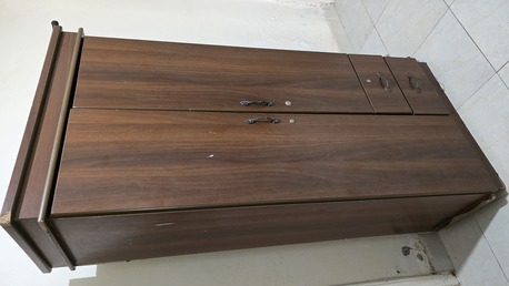 Jeddah, Household Items, SAR 120,  Urgent Sale: 2 Door Wardrobe 6 Ft X 3ft