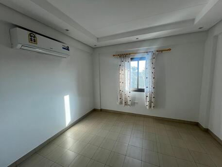 Salmaniya, Villas, BHD 700,  GREENISH 4 BEDROOM VILLA FOR RENT IN SALMANIYA | GARDEN | BALCONY | MAID&rsquo;S ROOM