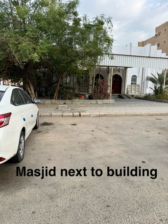 Al Aziziyah, Rooms Available, SAR 625/month,  A Big Room Opposite Lateef Market-Al Azizziyah.