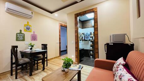 Gurugram, Apartments/Houses, INR 4500/day,  Furnished,  1 BR,  600 Sq. Feet,  1 BHK Apartment Beautiful Self-catered Service Apartments Near Medanta Medicity Hospital