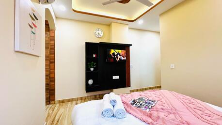 Gurugram, Apartments/Houses, INR 4500/day,  Furnished,  1 BR,  600 Sq. Feet,  1 BHK Apartment Beautiful Self-catered Service Apartments Near Medanta Medicity Hospital