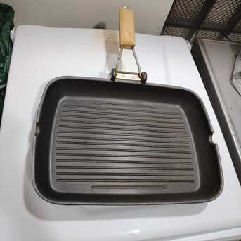 Khobar, Household Items, SAR 110,  Kitchen Bundle Sale &ndash; Grill Pan, Cake Molds & Cookware