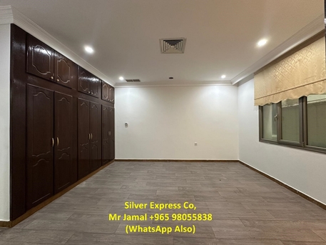 Mangaf, Villas, KWD 1200,  400 Sq. Meter,  Luxurious 6 Bedroom Duplex For Rent In Mangaf.