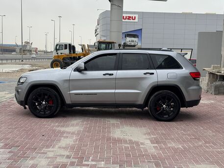 Manama, Vehicles, Cars & Trucks , BHD 4700,  Jeep Grand Cherokee LTD,  2015,  Automatic,  145950 KM,    (Silver)