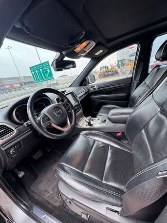 Manama, Vehicles, Cars & Trucks , BHD 4700,  Jeep Grand Cherokee LTD,  2015,  Automatic,  145950 KM,    (Silver)