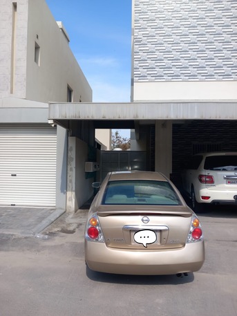 Isa Town, Vehicles, Cars & Trucks , BHD 650,  Nissan Altima,  2005,  Automatic,  300000 KM,   For Sale