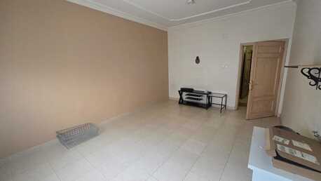 Riyadh, Rooms Available, SAR 1400/month,  24 Sq. Meter,  Room For Rent With Balcony