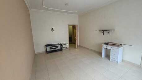 Riyadh, Rooms Available, SAR 1400/month,  24 Sq. Meter,  Room For Rent With Balcony