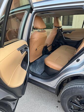 Jubail, Vehicles, Cars & Trucks , SAR 119000,  Hybrid,  2025,  Automatic,  36000 KM,   RAV4 XLE HEV 4X4