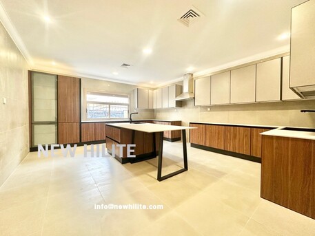 Kuwait City, Apartments/Houses, KWD 1200/month,  3 BR,  Renovated Apartment For Rent In Shuhada