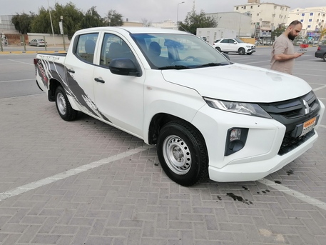 Manama, Vehicles, Cars & Trucks , BHD 4000,  Mitsubishi L 200,  2020,  Manual,  132 KM,  Urgent Sale Mitsubishi L200 Pickup  Gear