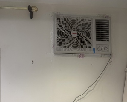 Abha, Air Conditioners, SAR 850,  Air Conditioner .. Almost New Less Then 1 Year Old With Bill