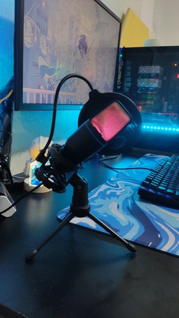 Jeddah, Electronics, SAR 60,  Gaming RBG Microphone (Excellent Condition)