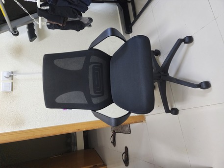 Akrabia, Appliances, SAR 350,  Sharp Microwave Oven & Office Chair 350 Sar (negotiable)