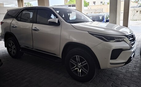Juffair, Vehicles, Cars & Trucks , BHD 10200,  Toyota Fortuner,  2022,  Automatic,  150000 KM,