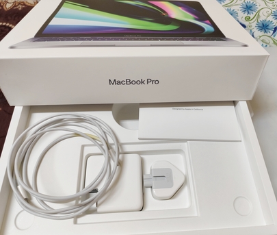 Riyadh, Computers, SAR 3800,  Macbook Pro M2 8GB Ram 512 SSD