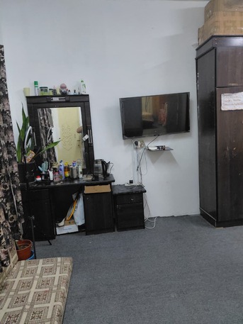 Al Wizarat, Rooms for Rent, SAR 800/month,  Master Bedroom For Rent (Fully Furnished) &ndash; 800 SAR &ndash; Al Wizarat