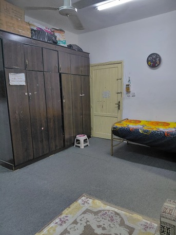 Al Wizarat, Rooms for Rent, SAR 800/month,  Master Bedroom For Rent (Fully Furnished) &ndash; 800 SAR &ndash; Al Wizarat