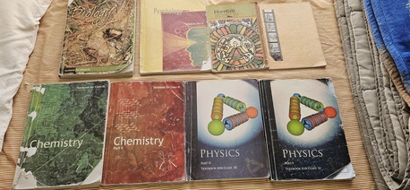 Manama, Books, Cbse Books