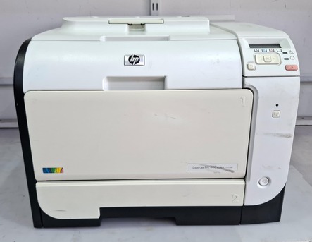 Manama, Computers, BHD 33,  HP LaserJet Color Printer Good Working Plug & Print (Only In 38/-BD) Contact 34593559
