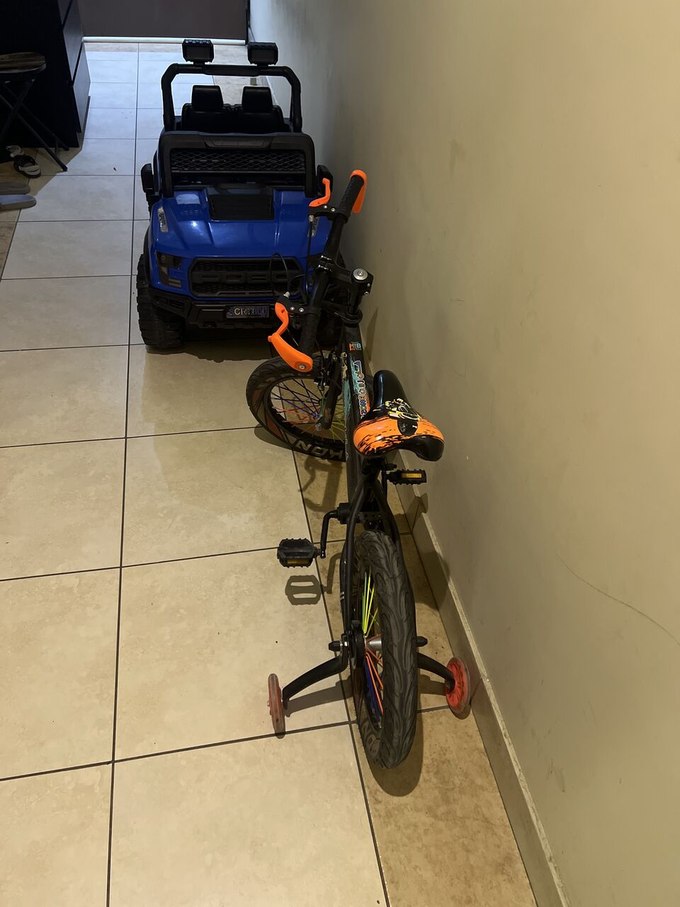 Riyadh, Baby & Kid Stuff, SAR 300,  Kids  Car And Cycle  &ndash; For Sell