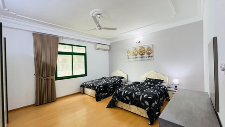 Busaiteen, Apartments/Houses, BHD 400/year,  3 BR,  3 Bedroom 3 Baths Spacious Bright For Rent In Busaiteen