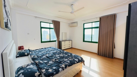 Busaiteen, Apartments/Houses, BHD 400/year,  3 BR,  3 Bedroom 3 Baths Spacious Bright For Rent In Busaiteen