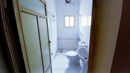 Hoora, Apartments/Houses, BHD 120/month,  2 BR,  FLAT, SUITABLE FOR EXECUTIVE BACHELOR / COUPLE