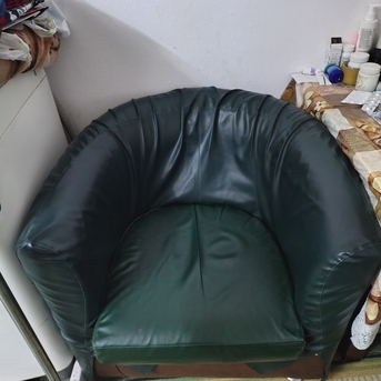 Al Aziziyah, Furniture, SAR 300,  Room For Rent With House Hold Items