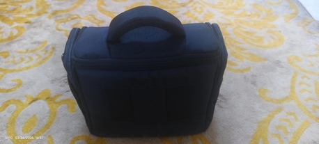 Umluj, Electronics, SAR 2599,  Canon EOS 250D + Canon EF-s 18-55mm F/4-5.6 Is STM Lens - Black+Camera Bag+128GB SDXC