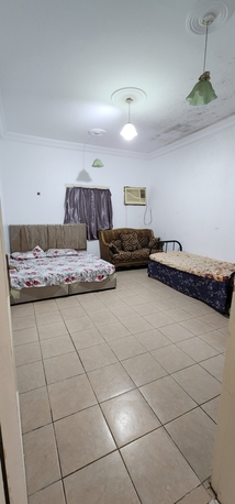Al Sharafeyah, Apartments/Houses, SAR 2000/month,  2 BR,  2 BHK Flat Available For Decent Bachelors
