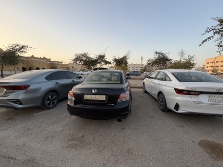 Riyadh, Vehicles, Cars & Trucks , SAR 20000,  Honda Accord,  2009,  Automatic,  350000 KM,    Full Option Buy & Drive Condition