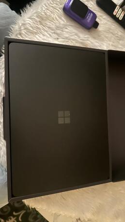 Jeddah, Computers, SAR 4000,  Microsoft Surface Laptop 7th Edition &ndash; Snapdragon X Plus | 16GB RAM | 512GB SSD | Black