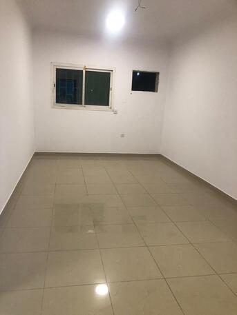 Al Rawdah, Apartments/Houses, SAR 45000/year,  4 BR,  FAMILY APARTMENT GROUND FLOOR WITH LARGE SIZE 4 ROOMS 2BATH WELL MAINTAIN SPECIOUS