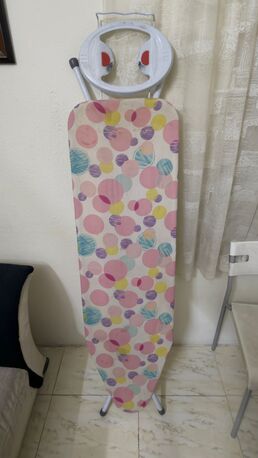 Riyadh, Household Items, SAR 40,  3 Doors Wardrobe / Office Chair / Iron Stand