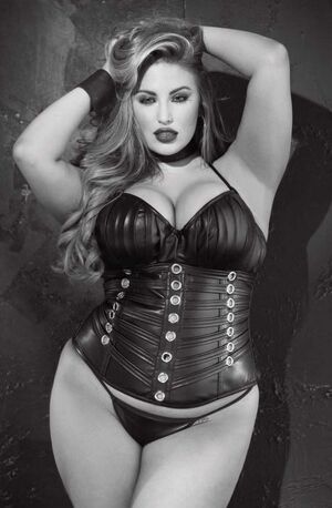 London, Clothing & Accessories, GBP 49,  Plus Size Wet Look Lingerie &ndash; Bold, Sleek & Curve-Enhancing Styles