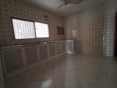 Segaya, Apartments/Houses, BHD 260/year,  2 BR,  Segaya:- Spacious 2Bhk Flat On Rent With Ewa..