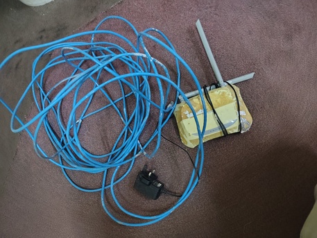 Dammam, Mobile Phones, SAR 60,  Tp Link With Intenet Cable