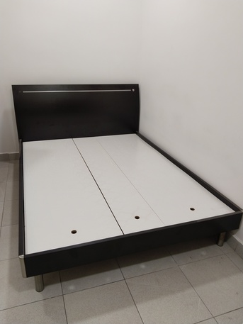 Zinj, Household Items, BHD 35,  Cot With Mattress