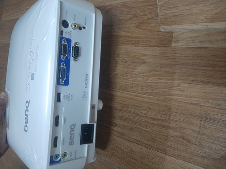 Jubail, Electronics, SAR 1100,  New BenQ MX560 ANSI 4000 PROJETOR+SCREEN