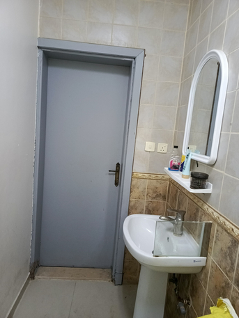 Al Wizarat, Rooms Available, SAR 1500/month,  Furnished Room Available In Malaz (Al Dhubat) Near Al Wizarat
