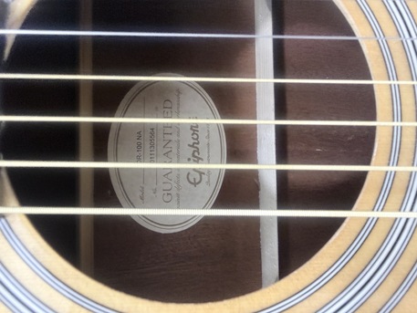 Jidhafs, Musical Instruments, BHD 60,  Acoustic Guitar For Sale