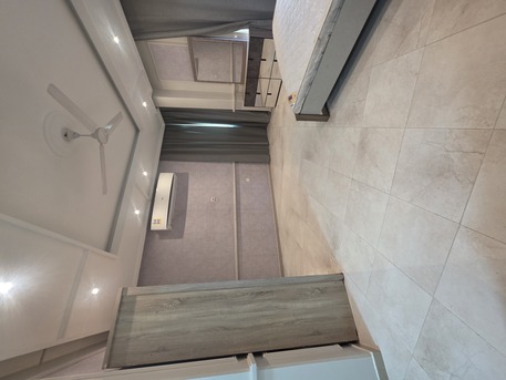 Adliya, Apartments/Houses, BHD 400/month,  3 BR,  @3BATHROOM Hall Kitchen With Electricity Furnished Balcony Car Park