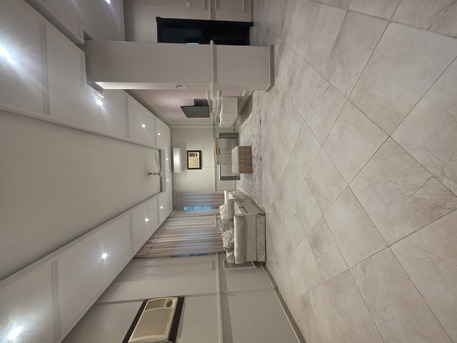 Adliya, Apartments/Houses, BHD 400/month,  3 BR,  @3BATHROOM Hall Kitchen With Electricity Furnished Balcony Car Park