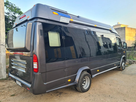 New Delhi, Travel, Vanity Van Rental In Delhi For Luxury Event Comfort